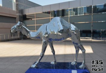 骆驼雕塑-广场摆放的无尾巴的不锈钢镂空骆驼雕塑