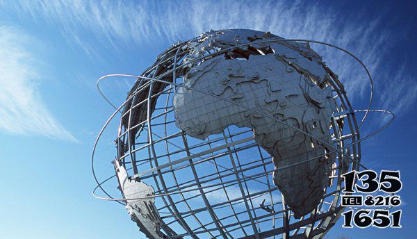 地球仪雕塑- 城市镂空抽象不锈钢地球仪雕塑高清图片