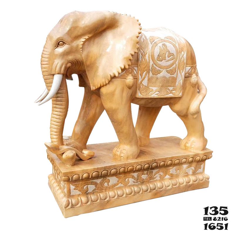 大象雕塑-法院大型景观黄蜡石石雕大象雕塑高清图片
