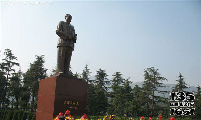 毛泽东雕塑-毛主席园林景观铜雕毛泽东雕塑高清图片