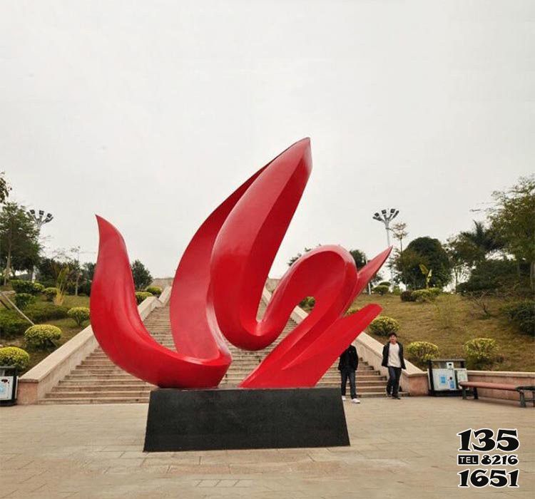 火苗雕塑-园林景区抽象红色不锈钢火苗雕塑高清图片