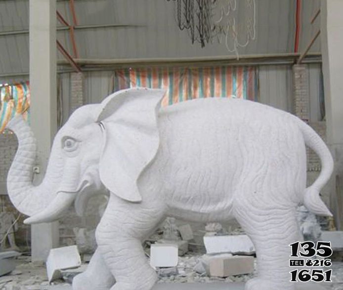 大象雕塑-企业酒店门口大型石雕汉白玉石雕大象雕塑高清图片