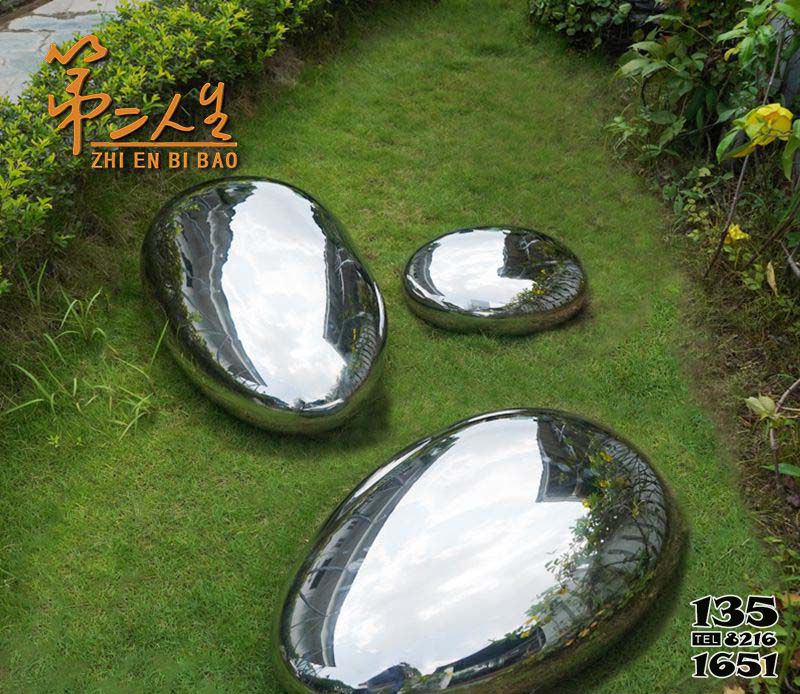 鹅卵石雕塑-草坪创意不锈钢镜面仿真鹅卵石雕塑 鹅卵石雕塑-草坪创意不锈钢镜面仿真鹅卵石雕塑高清图片