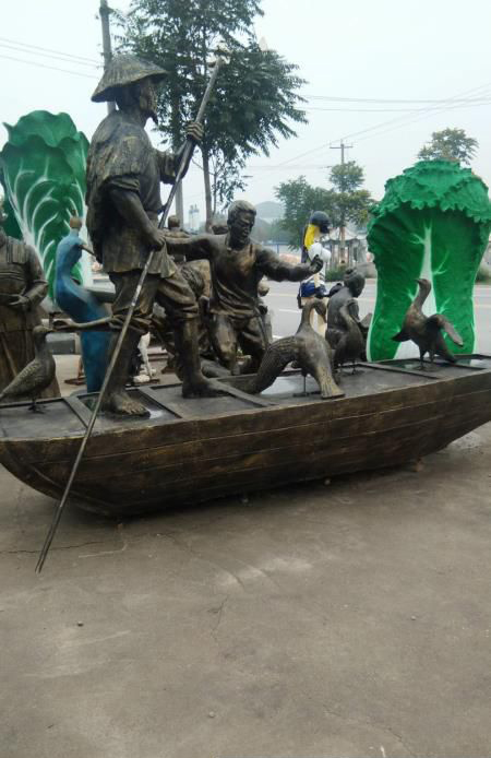 打渔雕塑-渔翁和鸬鹚铜雕广场 户外景观雕塑高清图片