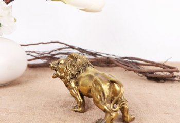 狮子雕塑-不锈钢仿真喷金烤漆创意狮子雕塑