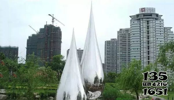 水滴雕塑-城市创意户外景观水滴雕塑高清图片