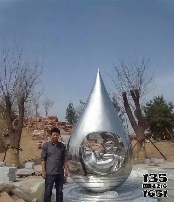 水滴雕塑-不锈钢宝宝户外创意水滴雕塑高清图片