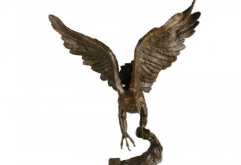 老鹰雕塑-户外河边一只展翅树脂老鹰雕塑