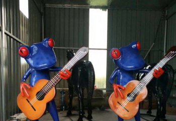 青蛙雕塑-景区弹吉他的玻璃钢青蛙雕塑