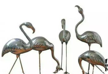 火烈鸟雕塑-游乐场摆放一群不锈钢火烈鸟雕塑