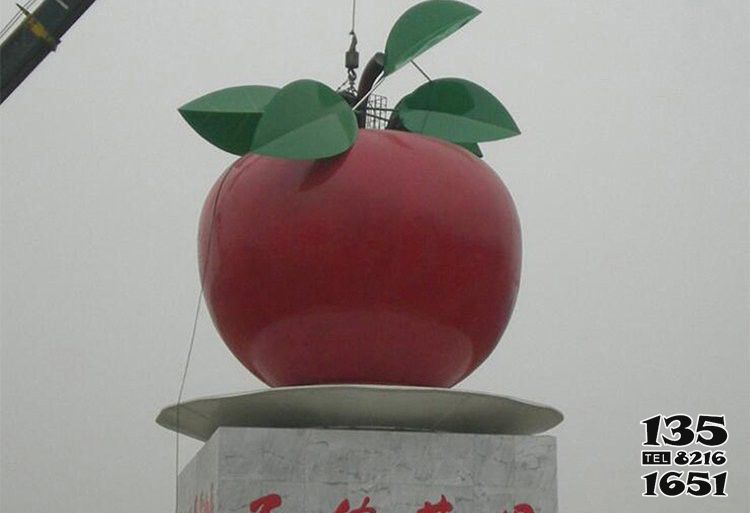 苹果雕塑-彩绘不锈钢城市大型苹果雕塑高清图片