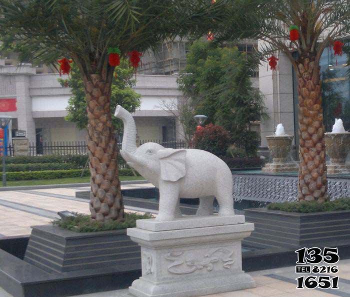 大象雕塑-户外海边创意大理石石雕大象雕塑高清图片