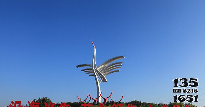仙鹤雕塑-城市创意不锈钢抽象仙鹤雕塑高清图片