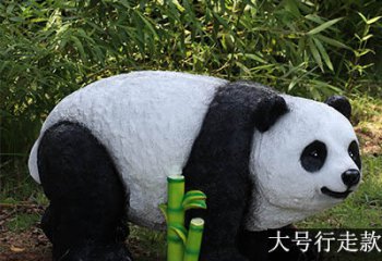 熊猫雕塑-公园景区园林爬行彩绘玻璃钢熊猫雕塑