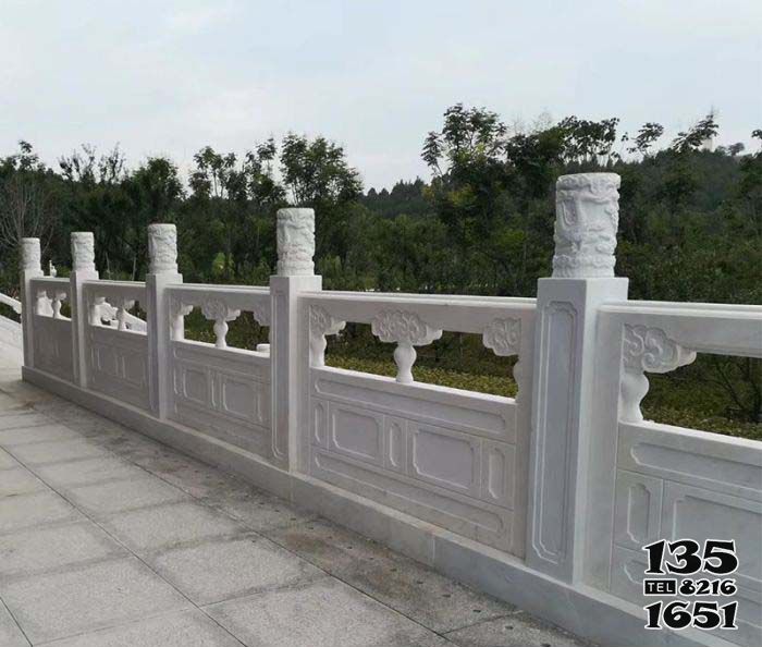 栏杆栏板雕塑-城市河道装饰汉白玉防护栏杆石雕高清图片