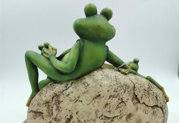 青蛙雕塑-游乐场玻璃钢创意青蛙雕塑
