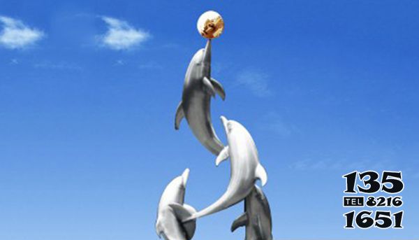 海豚雕塑-空中跳跃几只不锈钢海豚雕塑高清图片