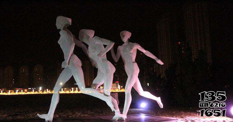 跑步雕塑-广场玻璃钢跑步的女孩雕塑高清图片