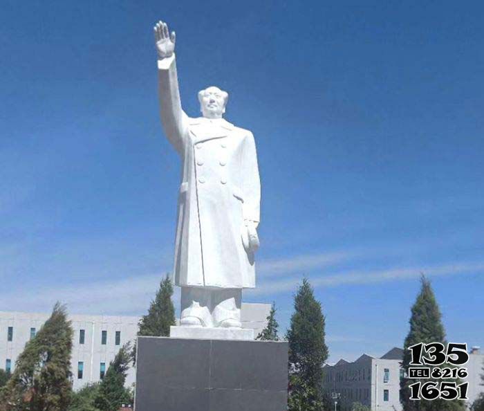 毛泽东雕塑-园林汉白玉石雕景观挥手毛泽东雕塑高清图片