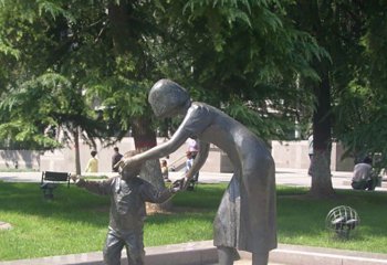 儿童雕塑-公园户外小孩学走路成长铜雕儿童雕塑