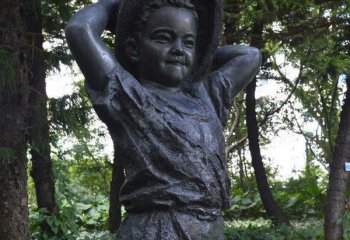 儿童雕塑-公园戴草帽的小男孩人物铜雕儿童雕塑