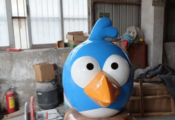 愤怒的小鸟树脂，卡通，适用于公园的草坪愤怒的小鸟