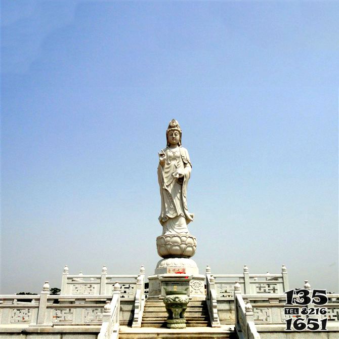 观音雕塑-景区宗教佛像景观观音雕塑高清图片