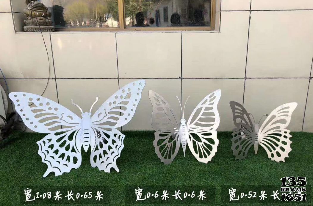 蝴蝶雕塑-操场不锈钢抽象蝴蝶雕塑高清图片