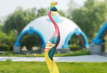 孔雀雕塑-草地上卷着尾巴的玻璃钢彩绘孔雀雕塑