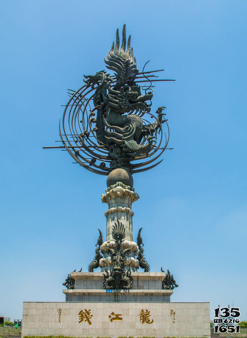 龙雕塑-城市大型不锈钢仿铜龙雕塑