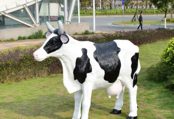 牛雕塑-农园站立一只玻璃钢牛雕塑
