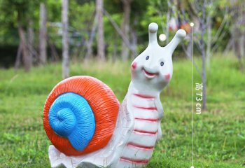 蜗牛雕塑-草地上摆放的玻璃钢卡通蜗牛雕塑