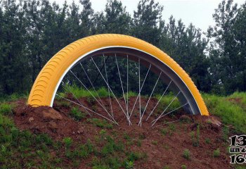 自行车雕塑-彩绘不锈钢自行车轮胎公园景观雕塑