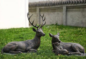 鹿雕塑-户外园林景观两只卧着的鹿雕塑