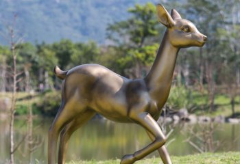 梅花鹿雕塑-池塘草坪创意玻璃钢仿铜一只梅花鹿雕塑