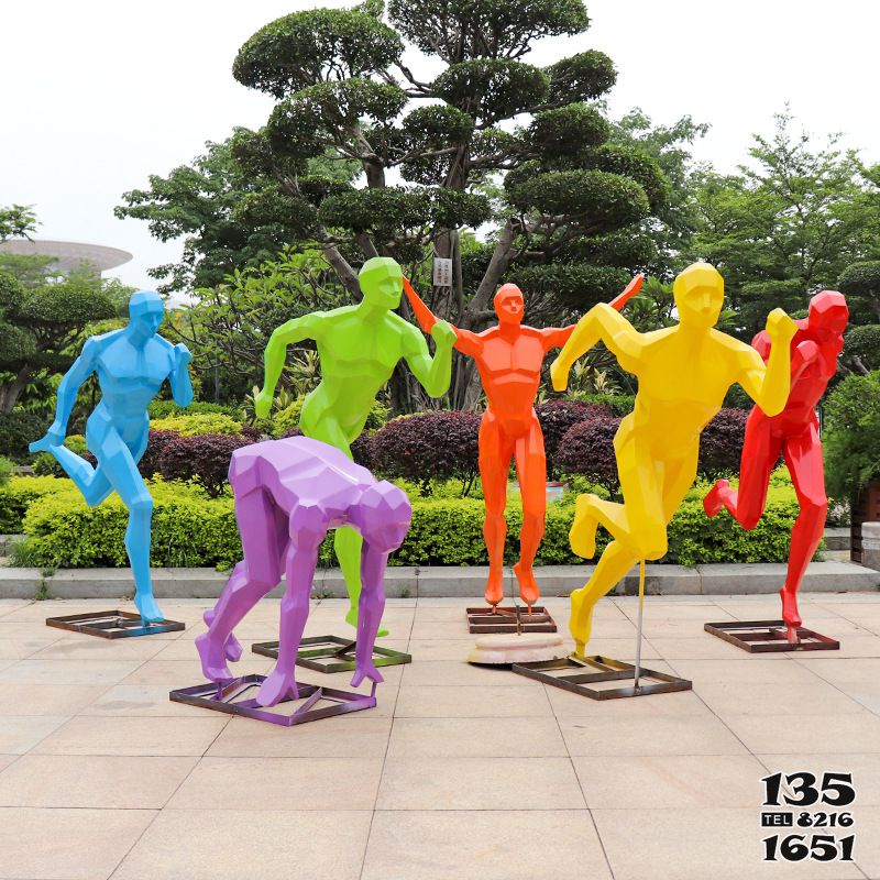 跑步雕塑-广场学校抽象跑步运动人物剪影玻璃钢雕塑高清图片