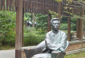 鲁迅雕塑-景区创意不锈钢仿铜坐着的名人鲁迅雕塑