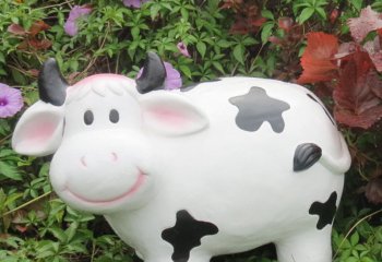 牛雕塑-花园一只呆萌玻璃钢牛雕塑