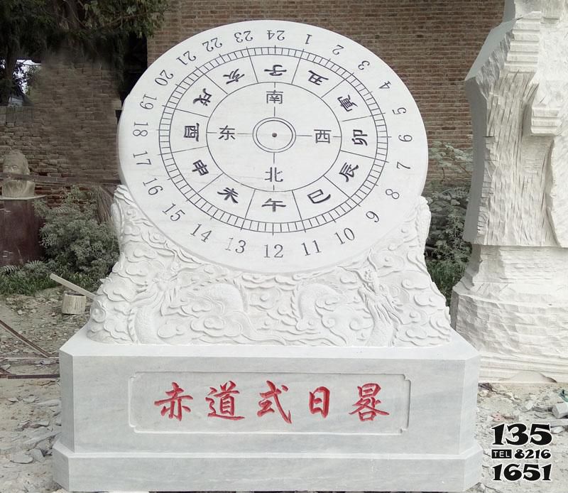 日晷雕塑-古代赤道计时器校园日晷雕塑高清图片