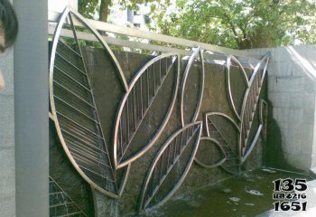 树叶雕塑-公园喷泉摆放不锈钢公园抽象树叶雕塑