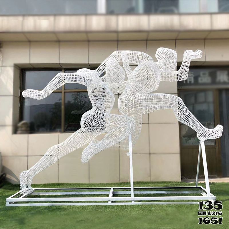 跑步雕塑-街边摆放不锈钢跑步人物网格雕塑高清图片