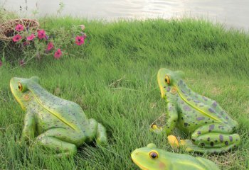 青蛙雕塑-草坪玻璃钢仿真青蛙雕塑