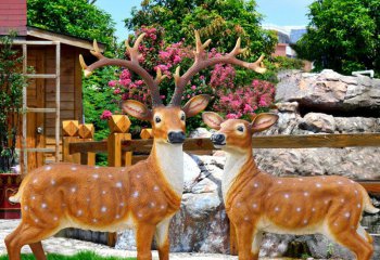 鹿雕塑-公园玻璃钢彩绘两只鹿雕塑