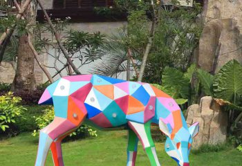 鹿雕塑-公园景区玻璃钢彩绘几何低头觅食的鹿雕塑