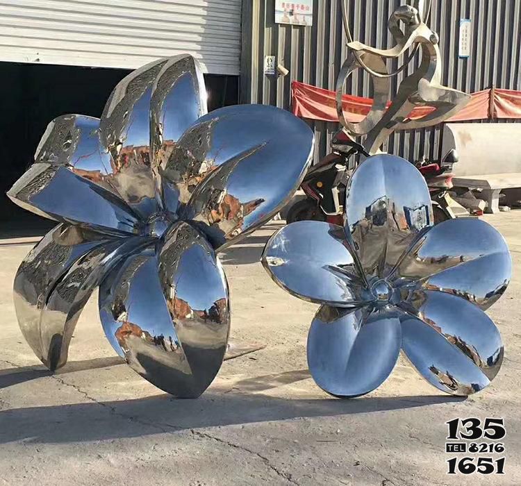 荷花雕塑-公园广场不锈钢镜面园林艺术荷花雕塑