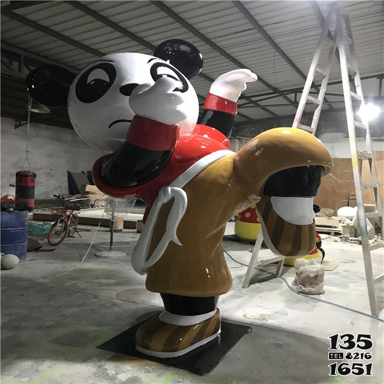 熊猫雕塑-儿童游乐场摆放卡通熊猫玻璃钢雕塑高清图片