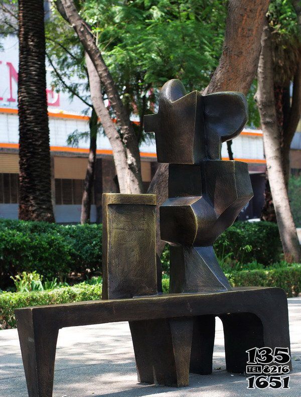 座椅雕塑-公园抽象座椅景观铜雕高清图片