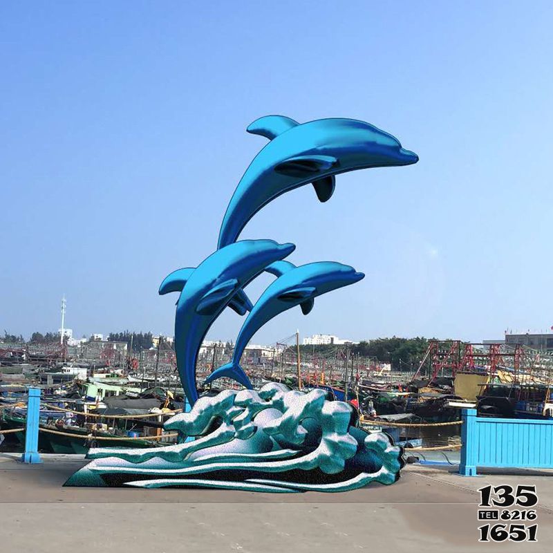 海豚雕塑-景区三只蓝色不锈钢海豚雕塑高清图片