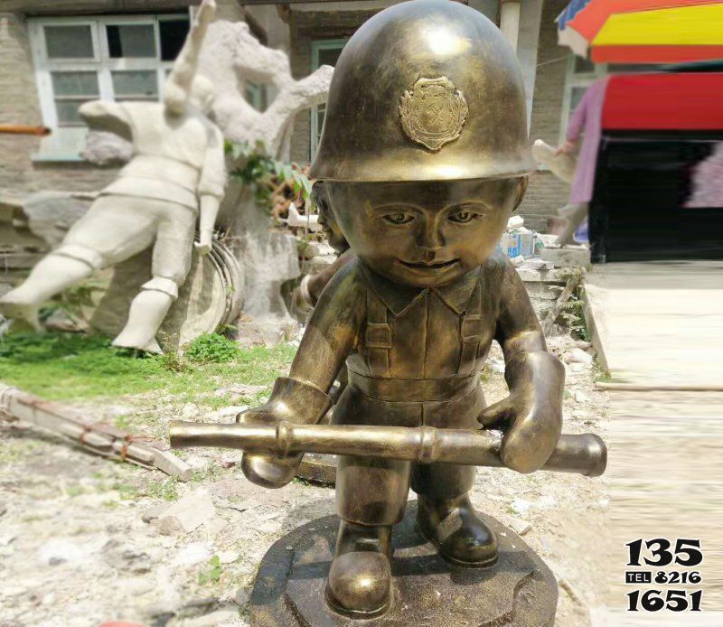 警察雕塑-公园铜雕摆件小小交通警察雕塑高清图片