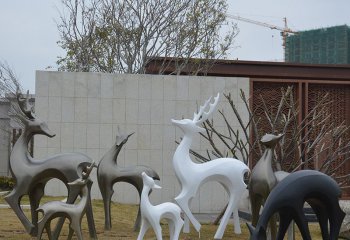 鹿雕塑-公园别墅玻璃钢一群散步的鹿雕塑